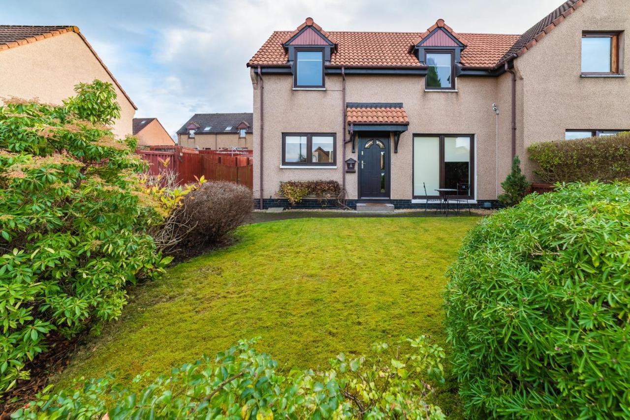 Willa , Cosy House In Inverness Esterno foto